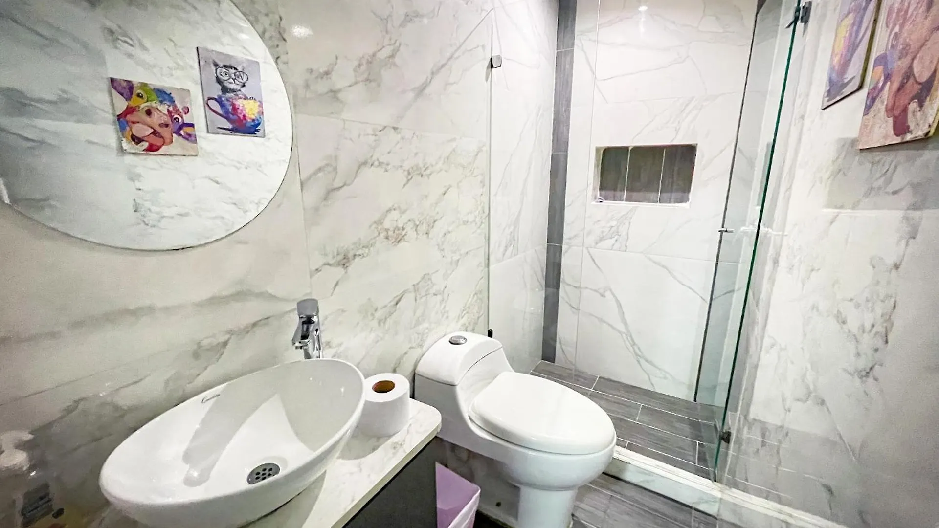 Red Apartment Excelente Ubicacion Laurles Los Molinos Μεντεγίν