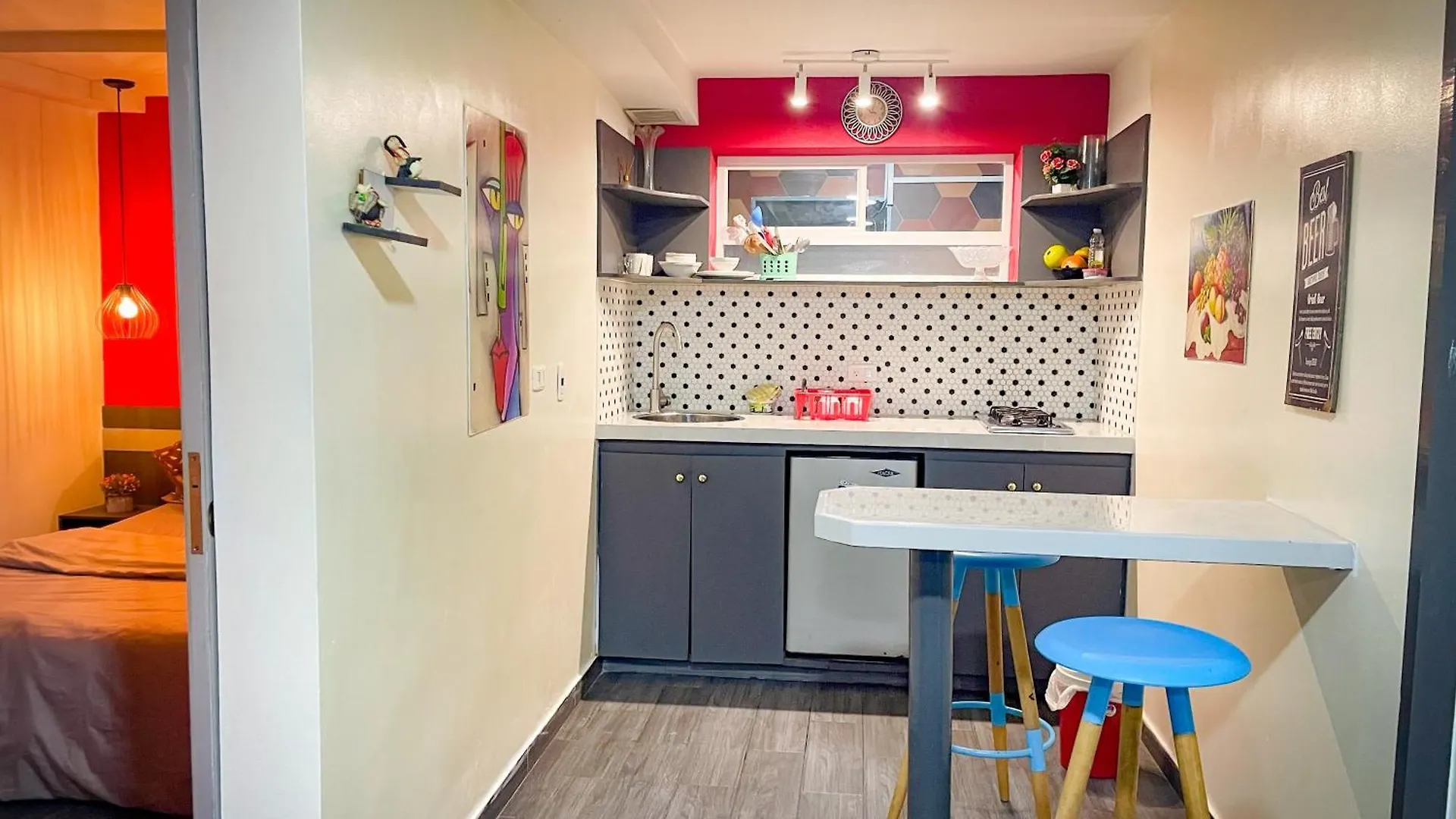 Red Apartment Excelente Ubicacion Laurles Los Molinos Μεντεγίν